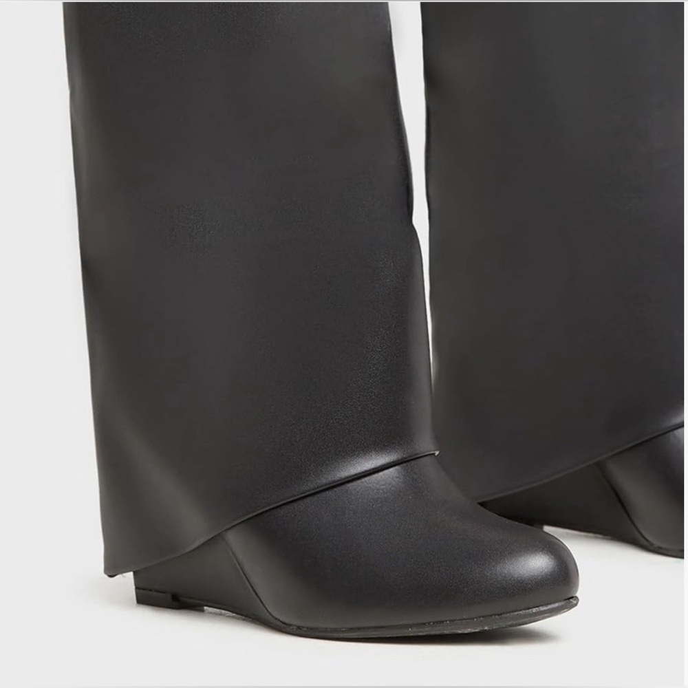 NEW IN BOX Black Fold Over Wedge Heel Wide Calf Pull On Knee High Boots Size 10 - Picture 6 of 16